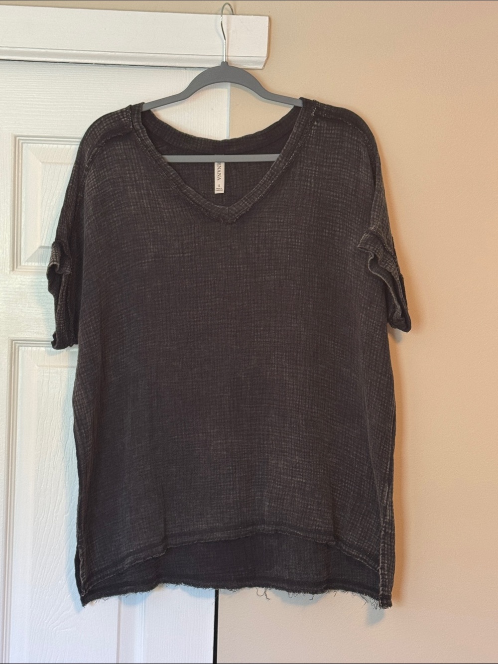 Zenana Outfitters Gauze Short Sleeve Top